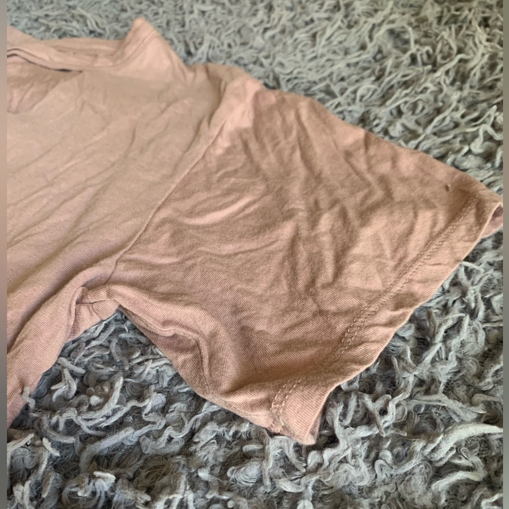 Deep-V Neck Tee - Picture 5 of 8